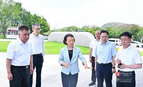 郭寧寧赴倉山閩侯開展“護河愛水、清潔家園”活動