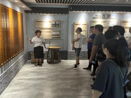“新思想，聽我說！”—— 倉山區先行融入主題教育 向黨的生日獻禮