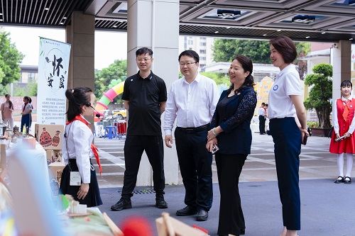 融創(chuàng)共研聚星光 蓄力致遠謀發(fā)展——2024年福州市倉山區(qū)第六中心小學(xué)市級教學(xué)開放日活動