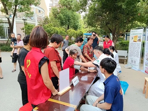 倉山區(qū)城門鎮(zhèn)臚峰社區(qū)開展“網(wǎng)安相伴   幸福‘莫離’”主題活動
