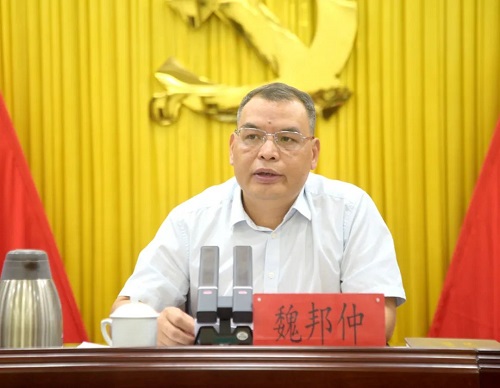 全力沖刺！奮勇爭先！區委三季度工作會議召開