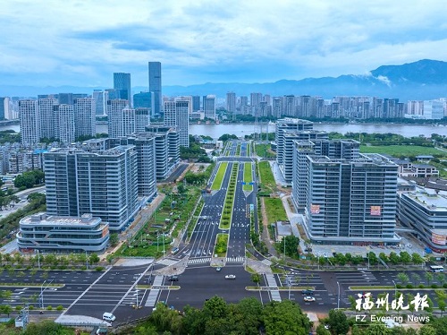 江南CBD片區(qū)新添一條主干道 錦江路通車(chē)直通花海公園