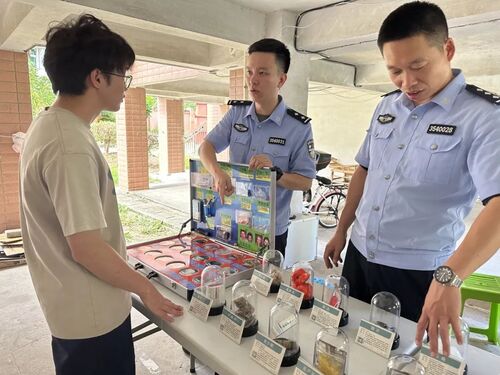 社區動態｜建新鎮農大社區開展健康義診、禁毒普法宣傳進小區活動