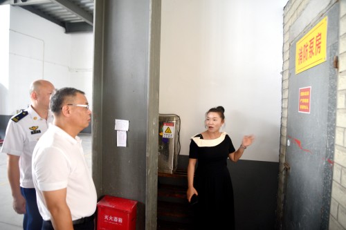 區委主要領導開展安全生產檢查活動 區委主要領導開展安全生產檢查活動