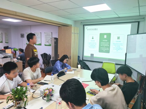 福州市倉(cāng)山區(qū)檢察院聯(lián)合社工組織構(gòu)建未成年人保護(hù)體系 福州市倉(cāng)山區(qū)檢察院聯(lián)合社工組織構(gòu)建未成年人保護(hù)體系