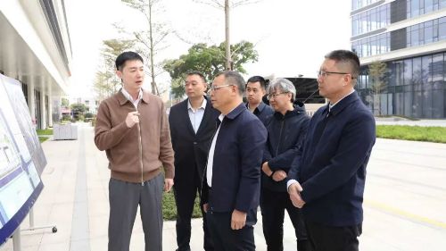 【強產業 優環境】區委主要領導宣講黨的二十屆四中全會精神并開展項目攻堅月活動