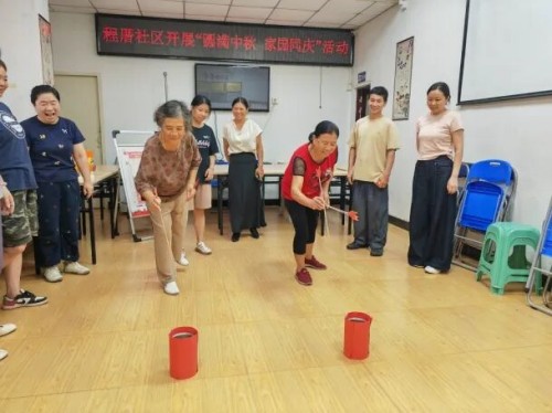 【網絡中國節·中秋】情滿雙節 樂享鄰里—對湖街道開展迎中秋慶國慶系列活動 【網絡中國節·中秋】情滿雙節 樂享鄰里—對湖街道開展迎中秋慶國慶系列活動