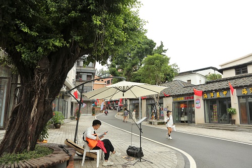 老味道 新形象 學(xué)生街特色街區(qū)改造“歸來”