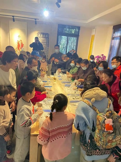 【網絡中國節?元宵】亮燈迎元夕 臨水送福來