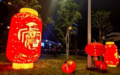 【網絡中國節·春節】@所有人，璀璨南臺邀您來看燈！