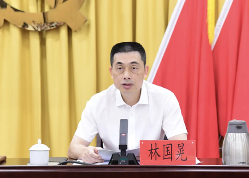 倉山區委上半年工作會議召開
